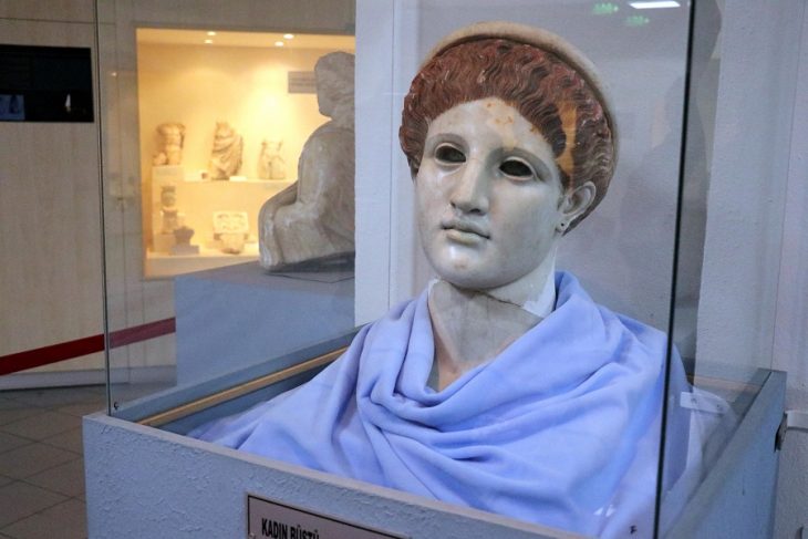 Roma dönemine ait eşsiz Artemis büstü