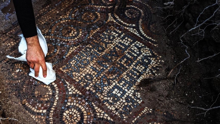 İzmirde 1500 yıllık mozaik