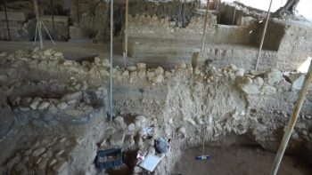Antandros Antik Kenti'nde 2.400 Yıllık Mezar Ortaya Çıkarıldı