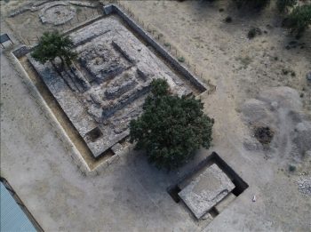 Alexandria Troas Antik Kenti'nde 2.000 yıllık altar