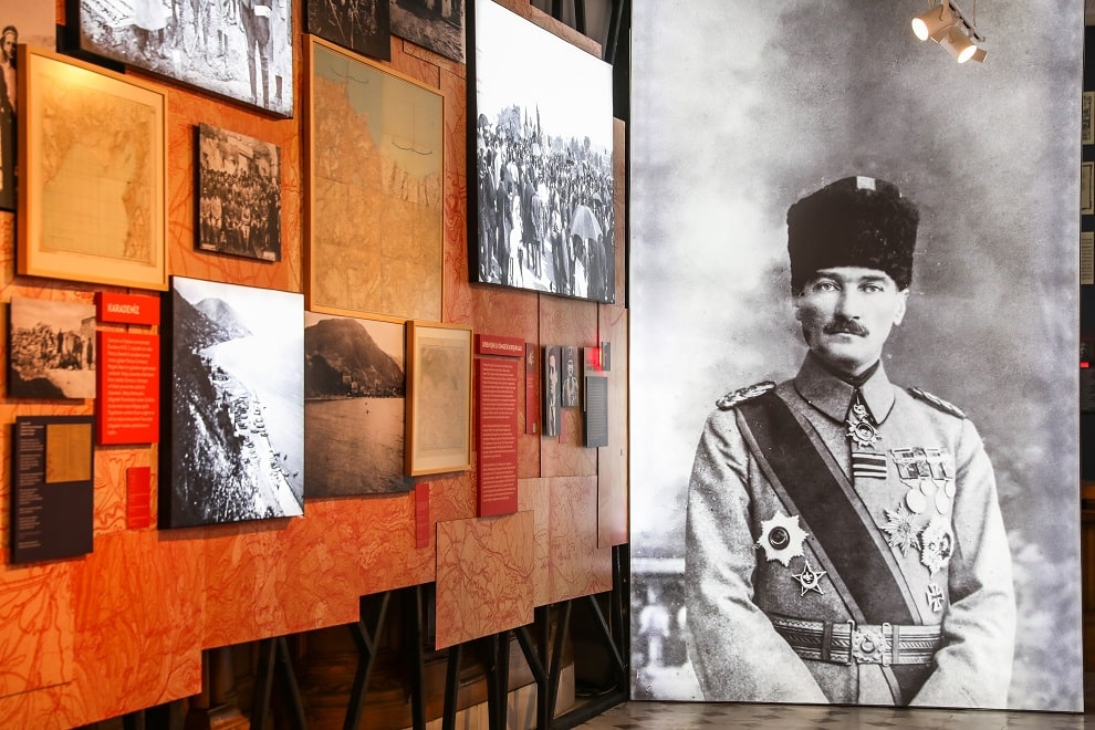 Türkiye İş Bankası Müzesi Bir Asrın Ardından Cepheler, İnsanlar ve Büyük Zafer sergisi