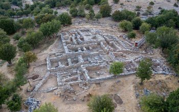 Kırk Yıldır Devam Eden Zominthos Minos Sarayı Kazısı Tamamlanmak Üzere
