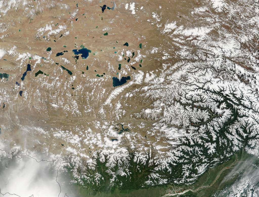 Tibet platosu buzullarının uydu görüntüsü© NASA 
