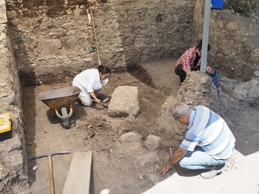 Antandros Antik Kenti'nde 2 bin 350 yıllık Kibele Heykeli'ne ulaşıldı Fotoğraf Hakan Firik/AA