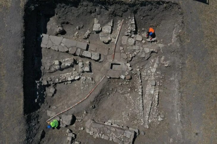 İlk Çağ kenti Daskyleion kazılarında 2 bin 500 yıllık içme su şebekesi bulundu