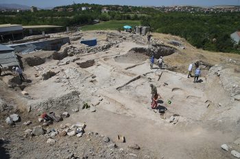 5 bin 600 yıllık elit evlerin çıkarıldığı Arslantepe Höyük kazıları başlıyor