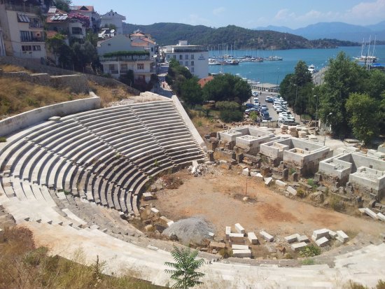 Fethiye Kaymakamı Balcı,"7 yıldan bu yana kapalı olan Telmessos Antik Tiyatrosu’nu açmakta kararlıyız"