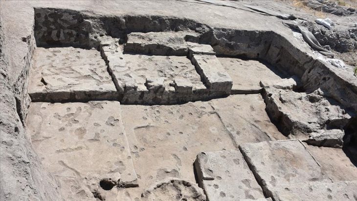 Çatalhöyük'te 8 bin 200 yıllık tapınak keşfedildi