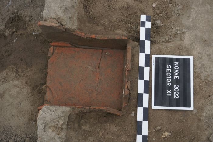 Polonyalı arkeologlar, Roma lejyoner kalesinde bir "buzdolabı" keşfettiler