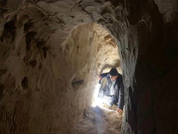 Ukrayna'nın merkezinde keşfedilen hiyeroglifler ve Varangian sembolleri içeren bir mağara kompleksi
