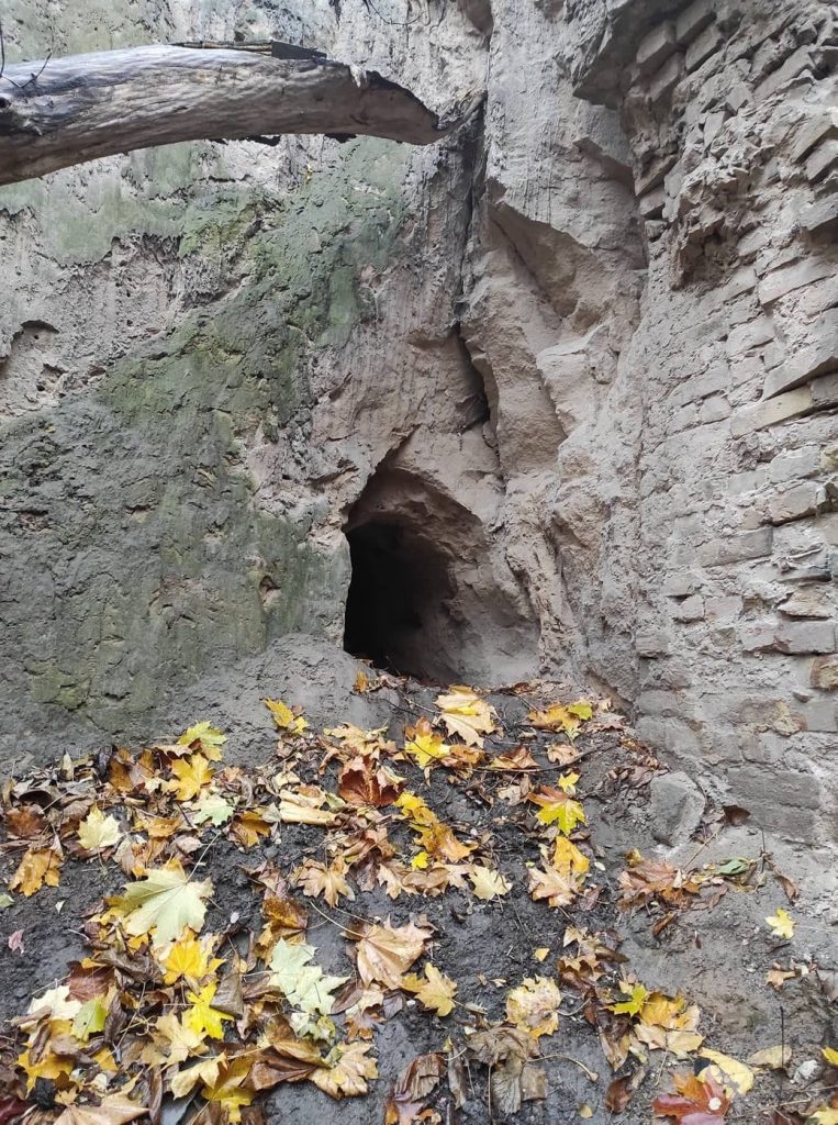 cave in Kyiv