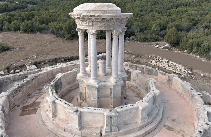 Kibyra Antik Kenti'nin yuvarlak planlı çeşme yapısının restorasyonu tamamlandı