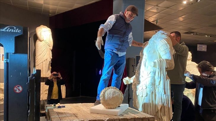 Birleşik Devletler'in iade ettiği "tetrarkh heykel başı" vücuda yerleştirildi