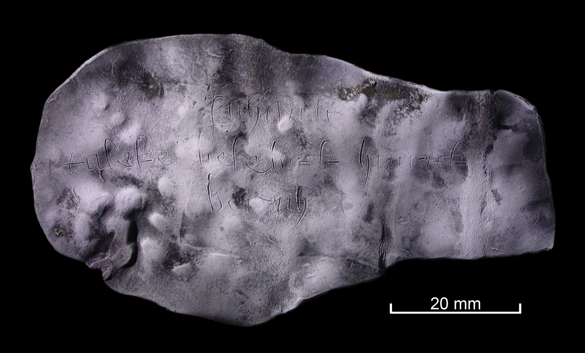 Almanya da 500 Y ll k Kur un Lanet Tableti Bulundu Arkeonews