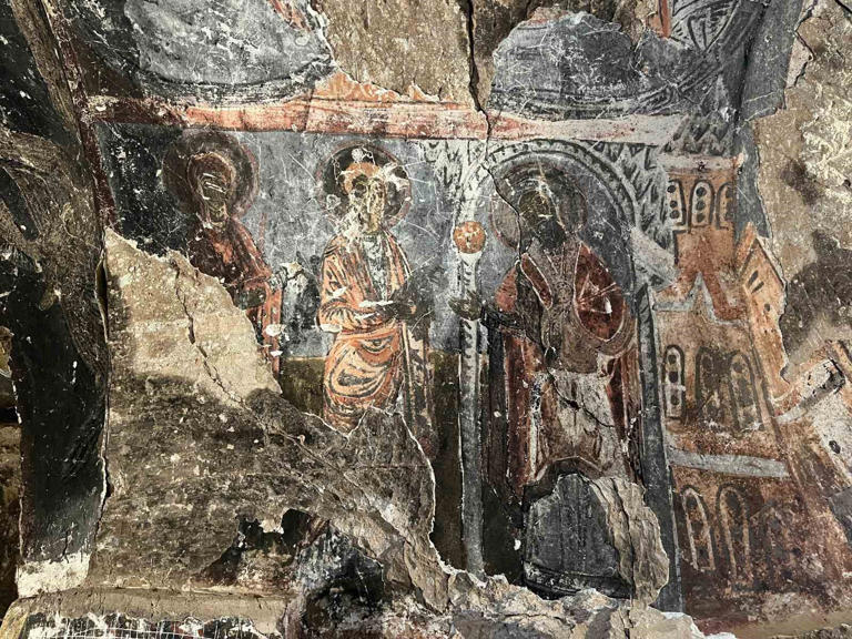 Bin yıllık Beşaret Kilisesi'nin freskleri yok olma tehlikesiyle karşı karşıya