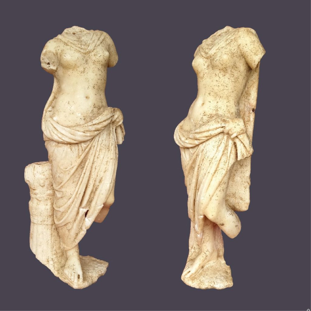Aspendos Antik Kentinde 2000 Yıllık Zeus ve Afrodit Heykelleri Bulundu