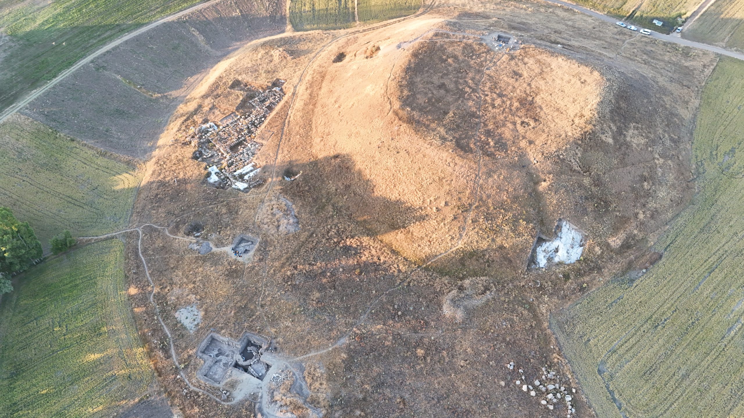 Kayıp Çocuk Çemberi: Uşaklı Höyük'teki Gizemli Hitit Ritüel Yapısında Yedi Bebek Kalıntısı Ortaya Çıkarıldı