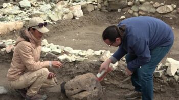 Anadolu’nun İçlerinde Fenike İzleri: Oluz Höyük’te Olası Bebek Küp Mezarları Bulundu