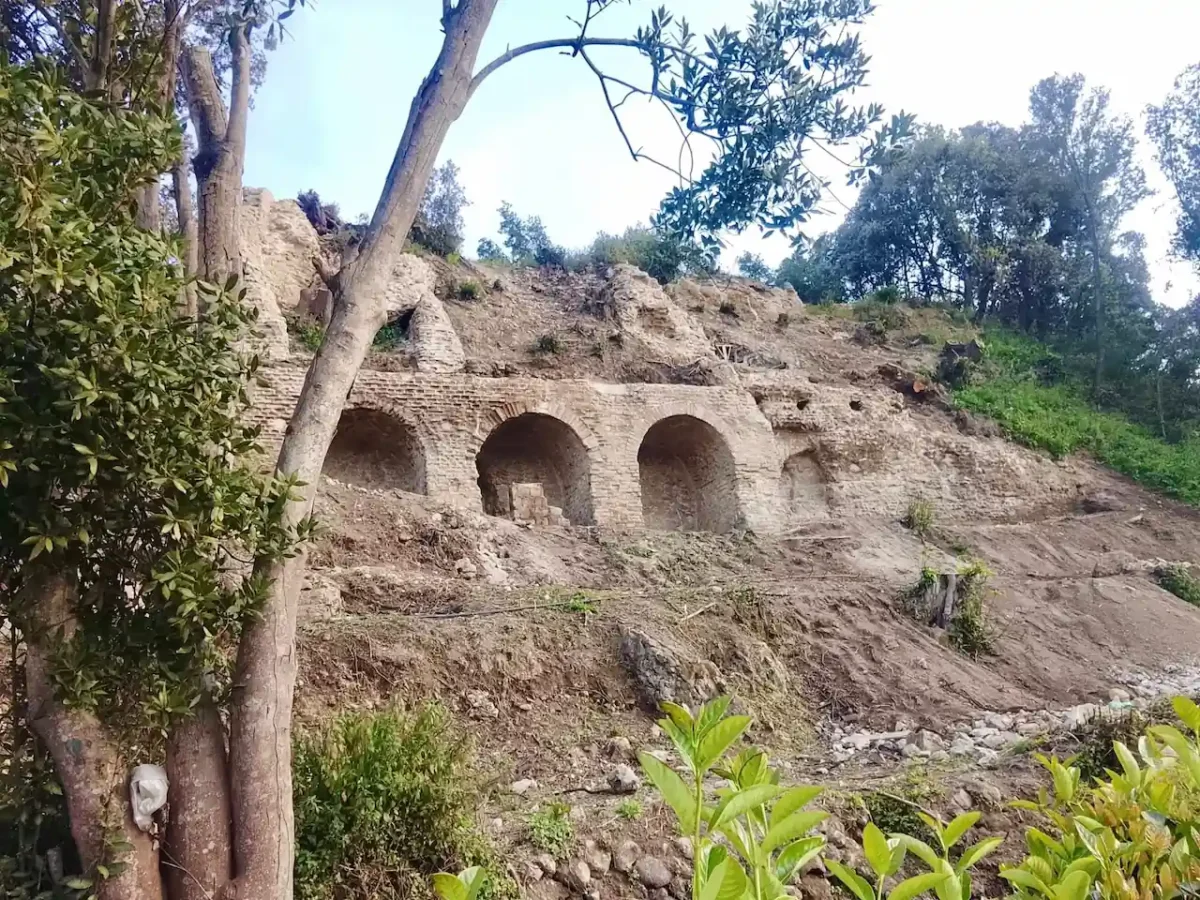 İtalya’da Camorra’dan Alınan Arazide Roma Villası Keşfedildi: Cicero’nun Damadı Dolabella’ya Ait Olabilir